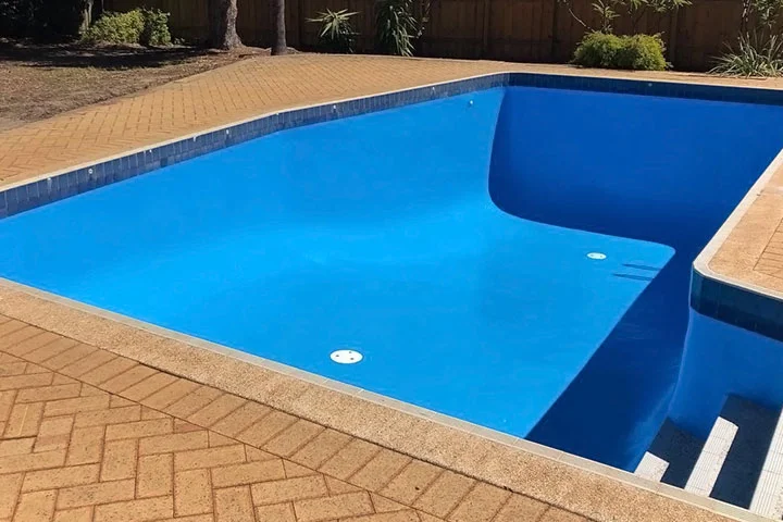 Swimming pool insulation